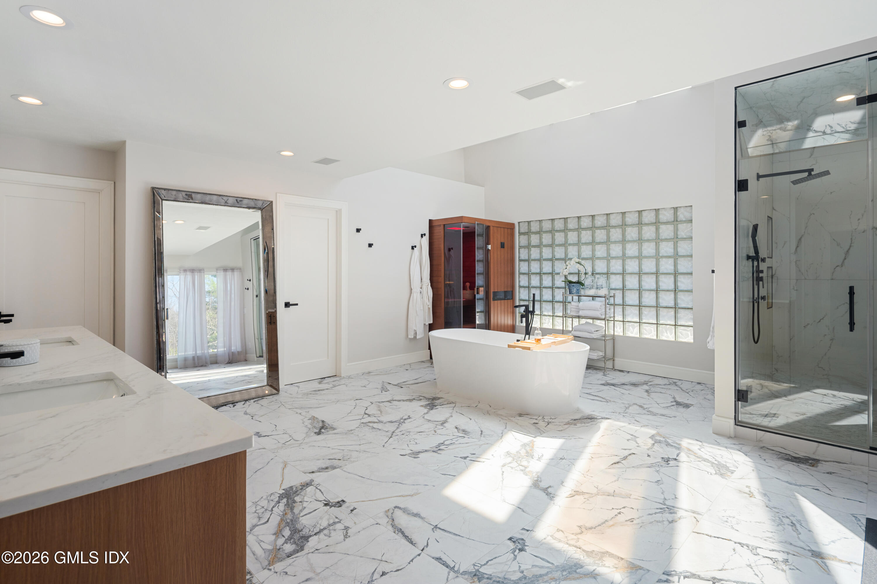294 East Middle Patent Road Greenwich, CT 06831 - Photo 19 of 38 19