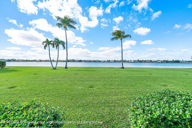 $12,500 | 2170 Ibis Isle Road, Unit 20, Palm Beach, FL 33480