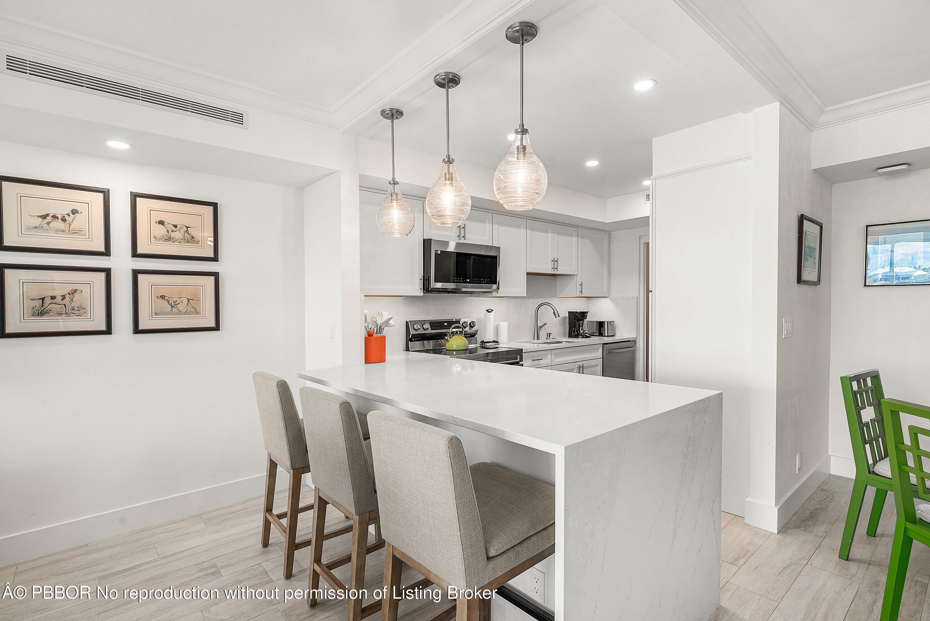 2170 Ibis Isle Road, Unit 20 Palm Beach, FL 33480 - Photo 6 of 52 012-2170IbisIsleRoad-2-PalmBeach-FL-3348