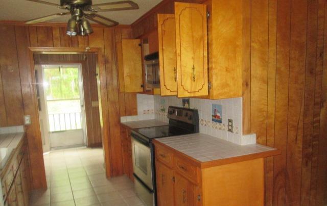 503 Stumphole Road Elloree, SC 29047 - Photo 12 of 20 048