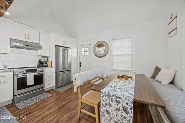 $659,000 | 2517 Waccamaw Shores Road, Lake Waccamaw, NC 28450