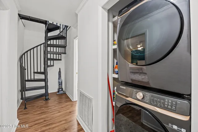 $659,000 | 2517 Waccamaw Shores Road, Lake Waccamaw, NC 28450