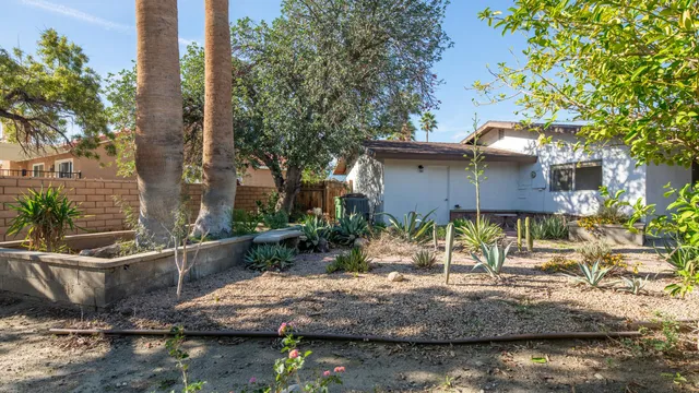 $319,900 | 9980 Hoylake Road, Desert Hot Springs, CA 92240