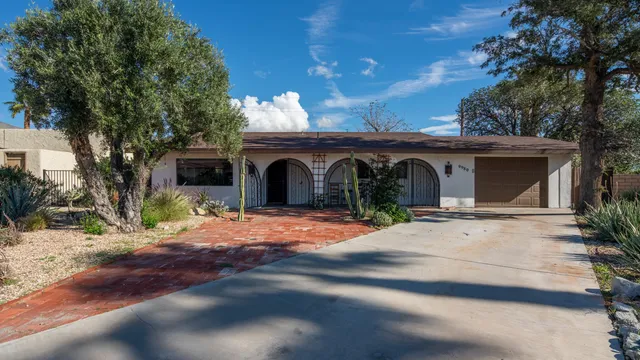 $319,900 | 9980 Hoylake Road, Desert Hot Springs, CA 92240