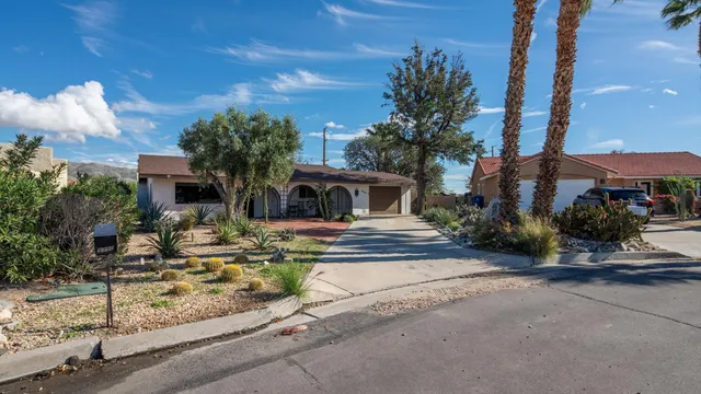 $319,900 | 9980 Hoylake Road, Desert Hot Springs, CA 92240