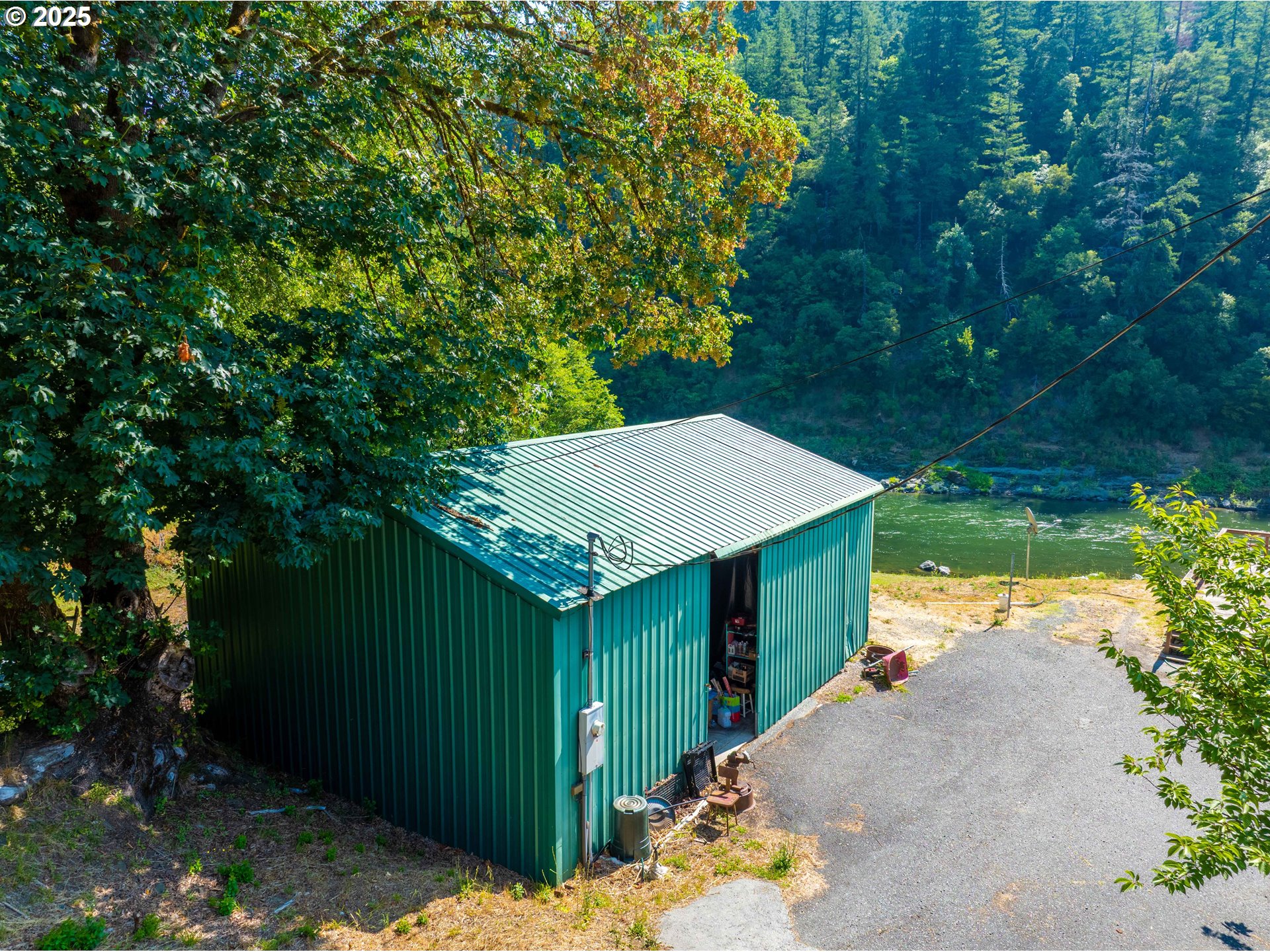 35925 Agness Illahe Road Agness, OR 97406 - Photo 5 of 41 Gallery Image 5