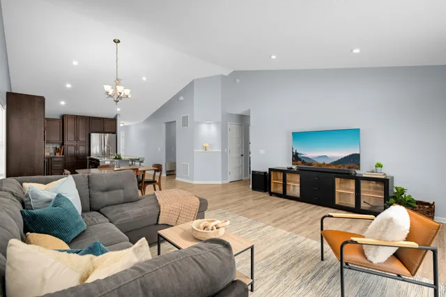 $475,000 | 13801 Apollo Avenue, Rosemount, MN 55068