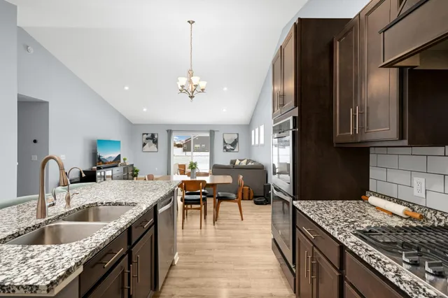 $475,000 | 13801 Apollo Avenue, Rosemount, MN 55068