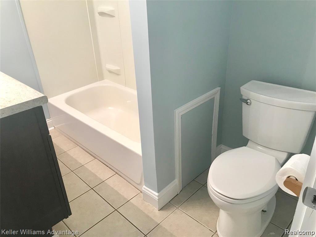 3373 Van Dyke Road, Unit 1 Almont, MI 48003 - Photo 15 of 19