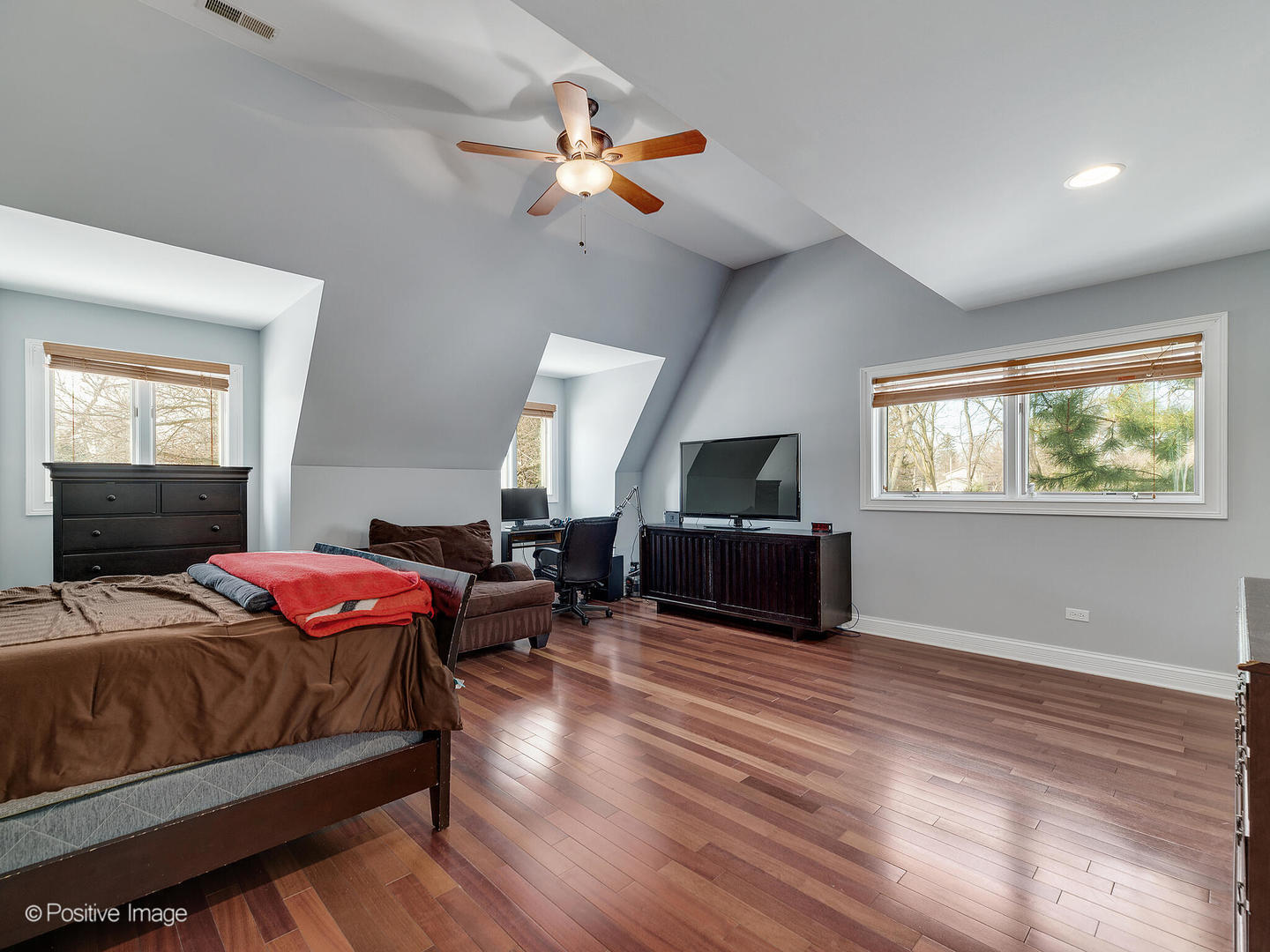 1017 Warrenville Road Wheaton, IL 60189 - Photo 24 of 32