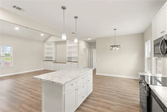 $359,900 | 4452 Pembers Road, Nahunta, GA 31553