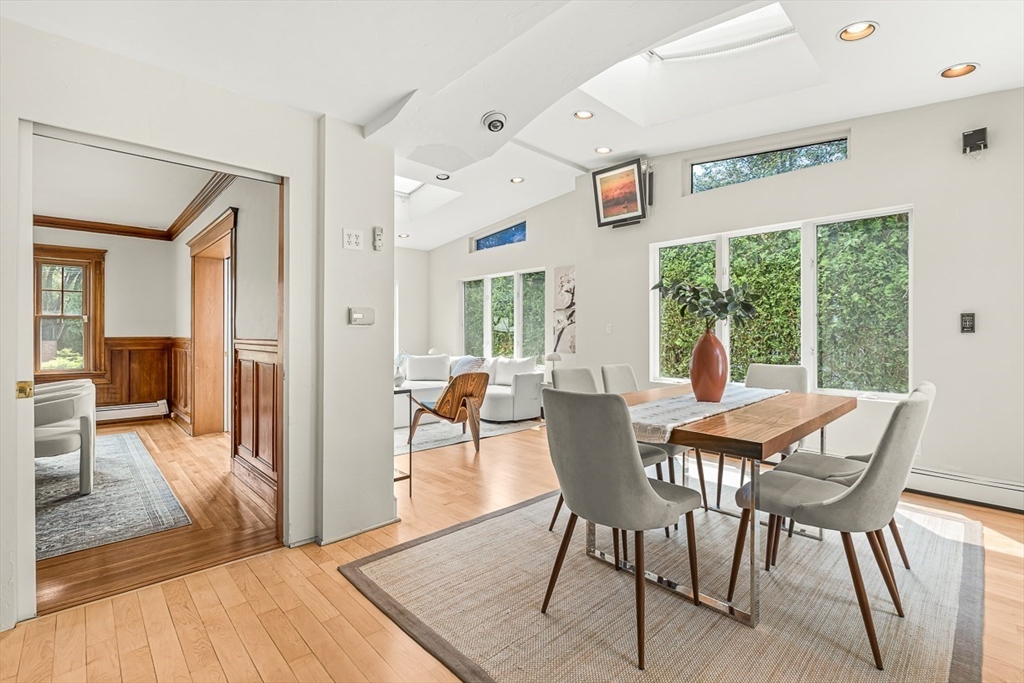 20 Mandalay Road Newton, MA 02459 - Photo 8 of 33