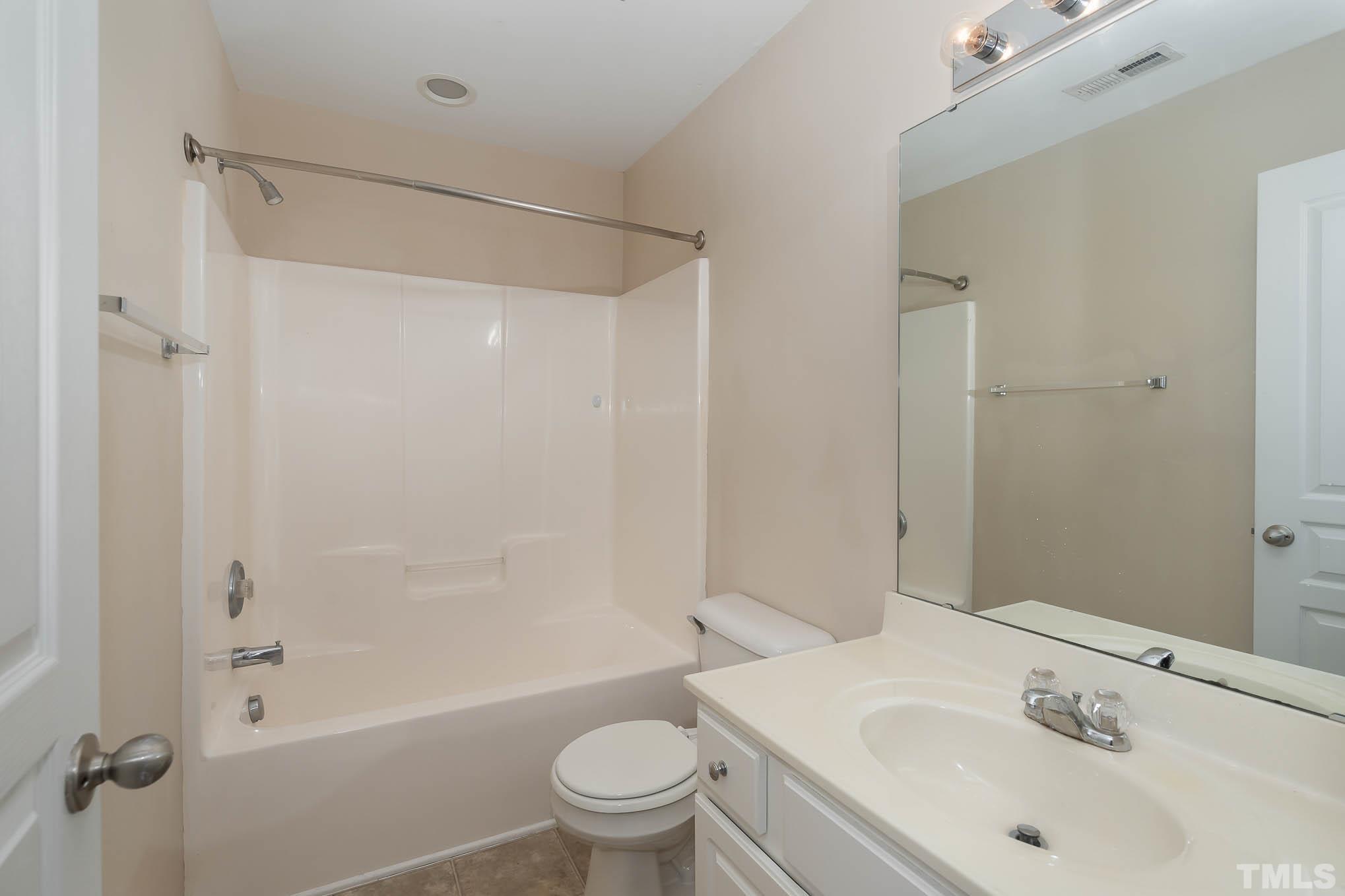 4818 Sir Duncan Way Raleigh, NC 27612 - Photo 16 of 19