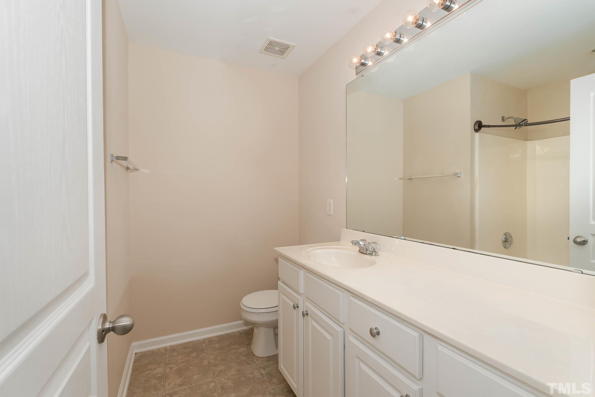 4818 Sir Duncan Way Raleigh, NC 27612 - Photo 6 of 19