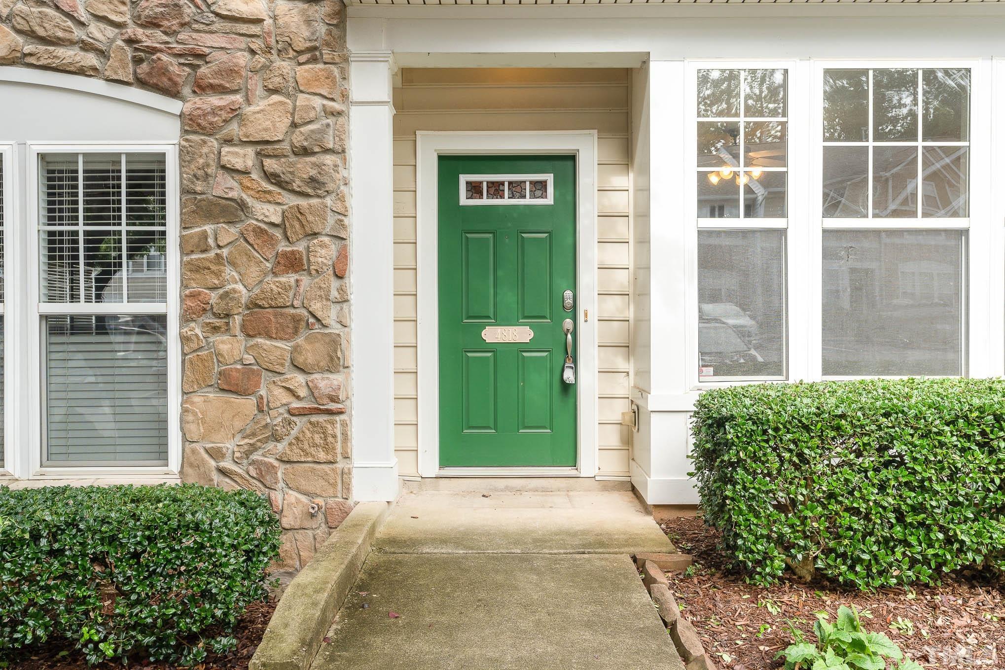 4818 Sir Duncan Way Raleigh, NC 27612 - Photo 8 of 19