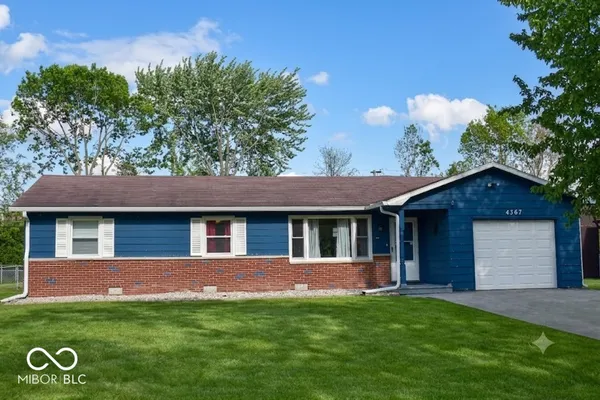 $220,000 | 4367 Stuart Drive, Brownsburg, IN 46112
