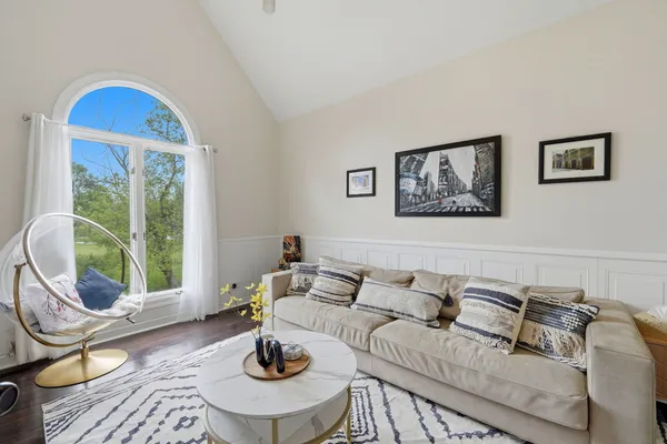 $734,900 | 1730 Butterfield Road, Flossmoor, IL 60422