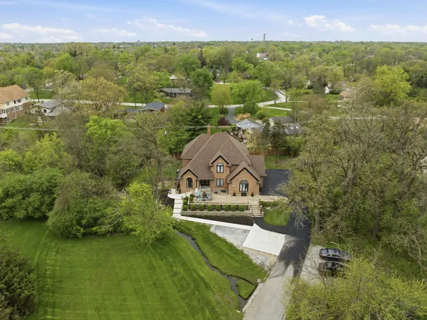 $734,900 | 1730 Butterfield Road, Flossmoor, IL 60422