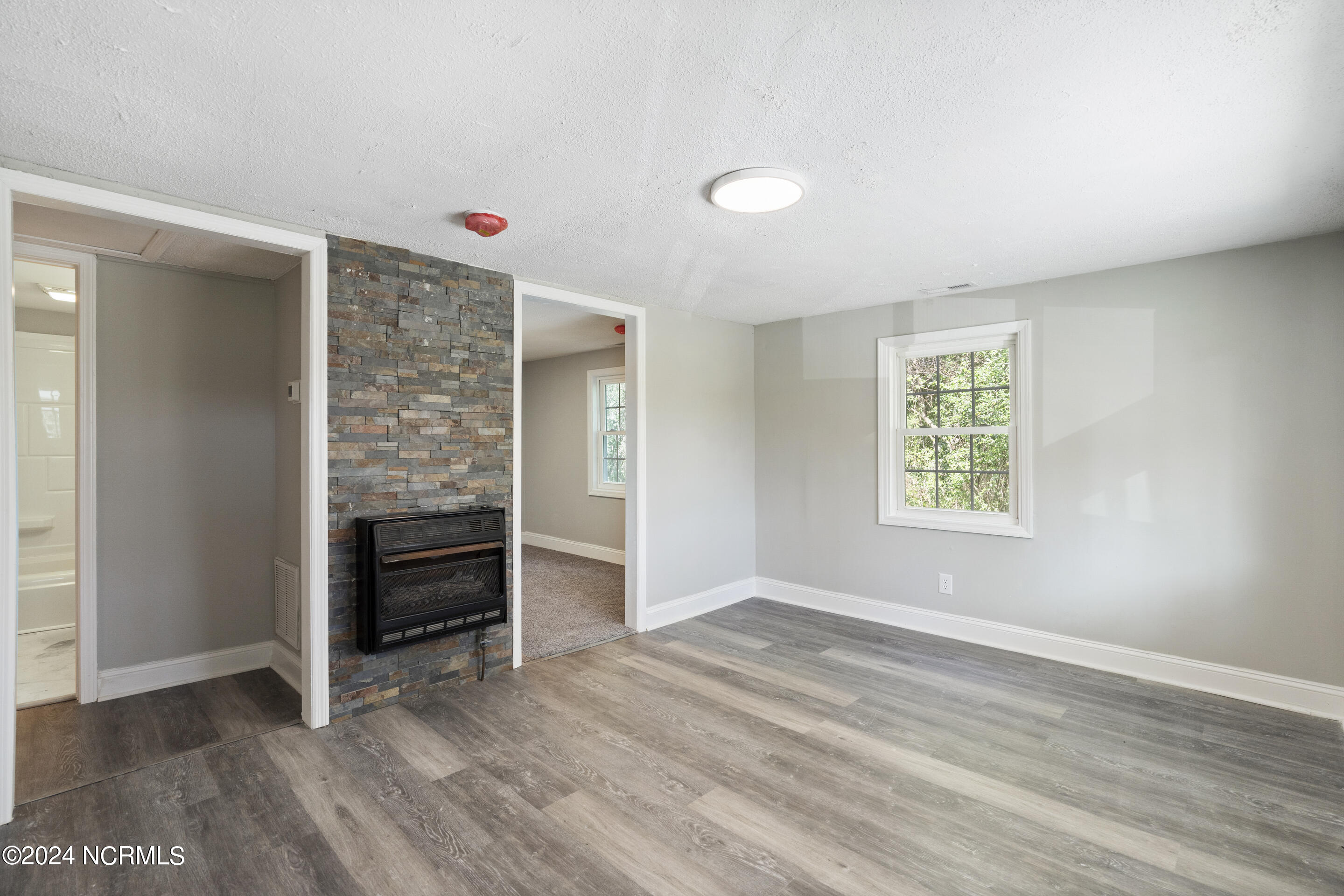 1027 Gregory Fork Road Richlands, NC 28574 - Photo 11 of 26 mls-DSC07958