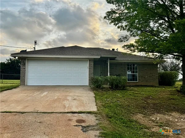 $295,000 | 397 County Road 3367, Kempner, TX 76539