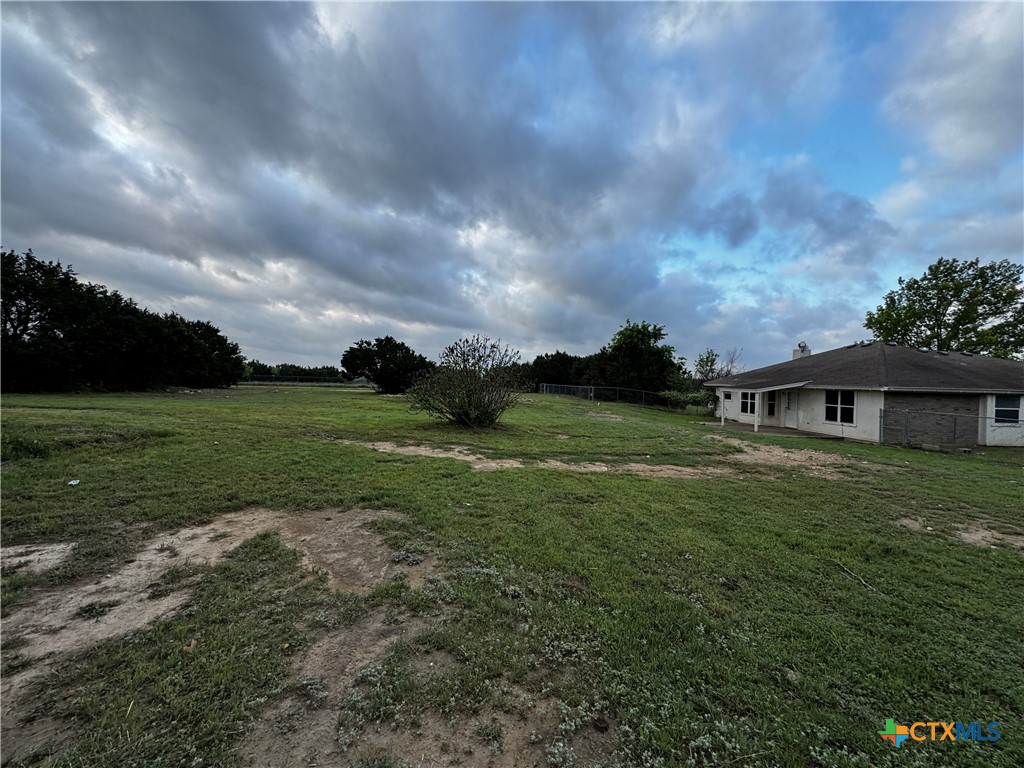 397 County Road 3367 Kempner, TX 76539 - Photo 47 of 47 a view of a big yard with potted plants