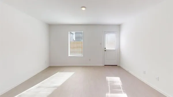 $1,650 | 803 Wagtail Drive, Princeton, TX 75407