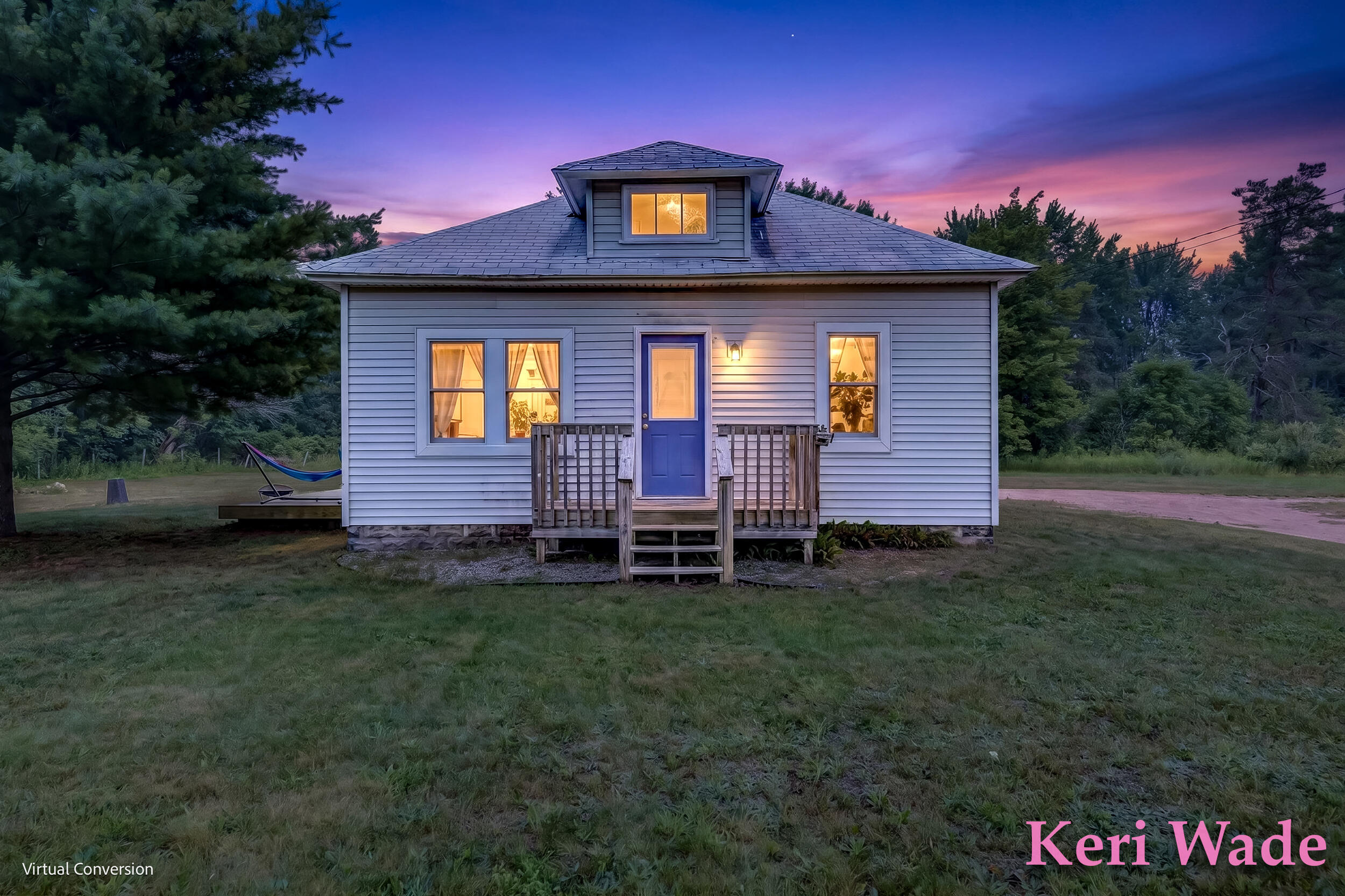 3224 East Tyler Road Muskegon, MI 49445 - Photo 2 of 29 IMG_1655