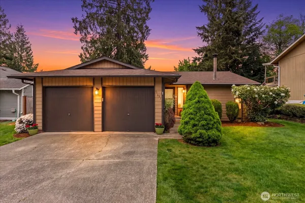 $594,000 | 21653 Southeast 268th Street, Maple Valley, WA 98038