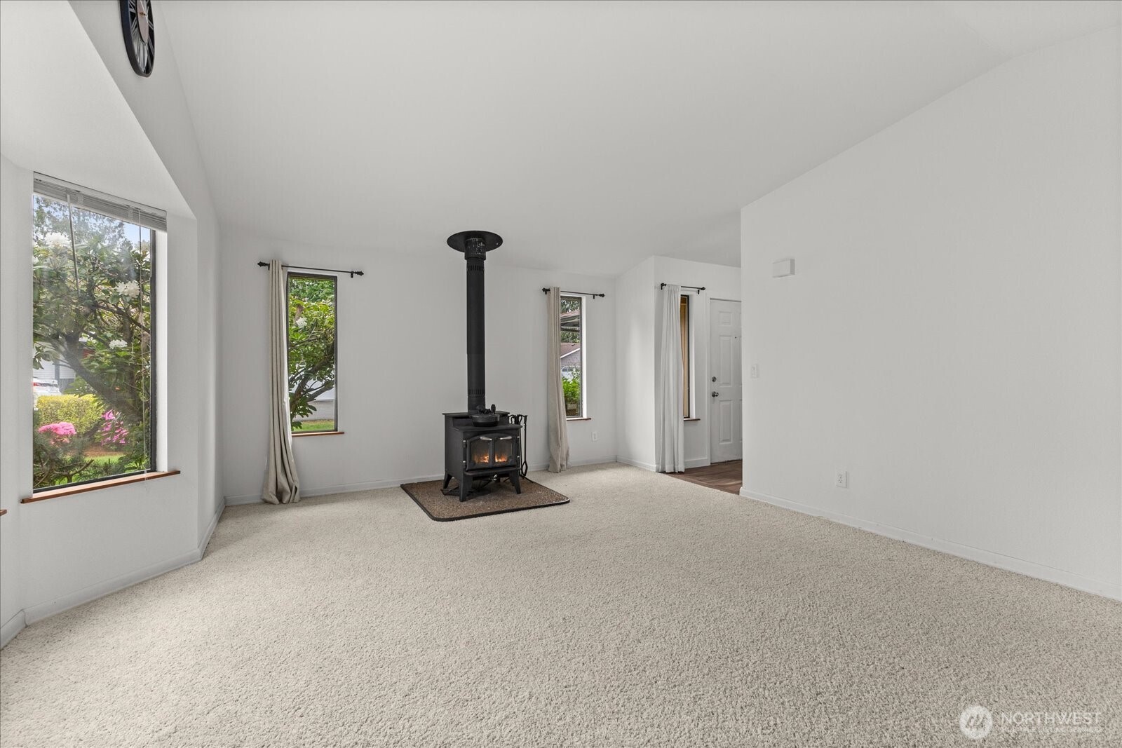 21653 Southeast 268th Street Maple Valley, WA 98038 - Photo 16 of 28