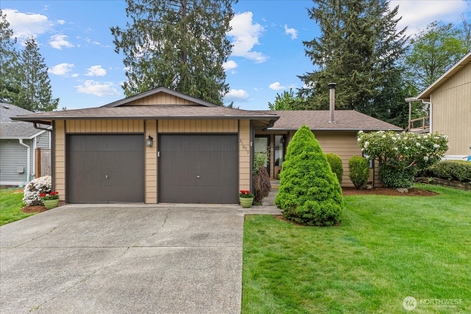 21653 Southeast 268th Street Maple Valley, WA 98038 - Photo 2 of 28