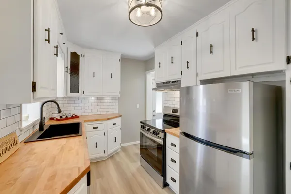 $314,900 | 5848 Pennsylvania Avenue North, Crystal, MN 55428