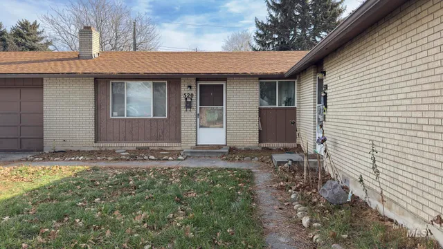 $489,900 | 520 White Cloud Drive, Boise, ID 83709