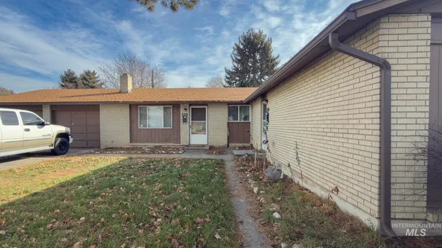 $489,900 | 520 White Cloud Drive, Boise, ID 83709