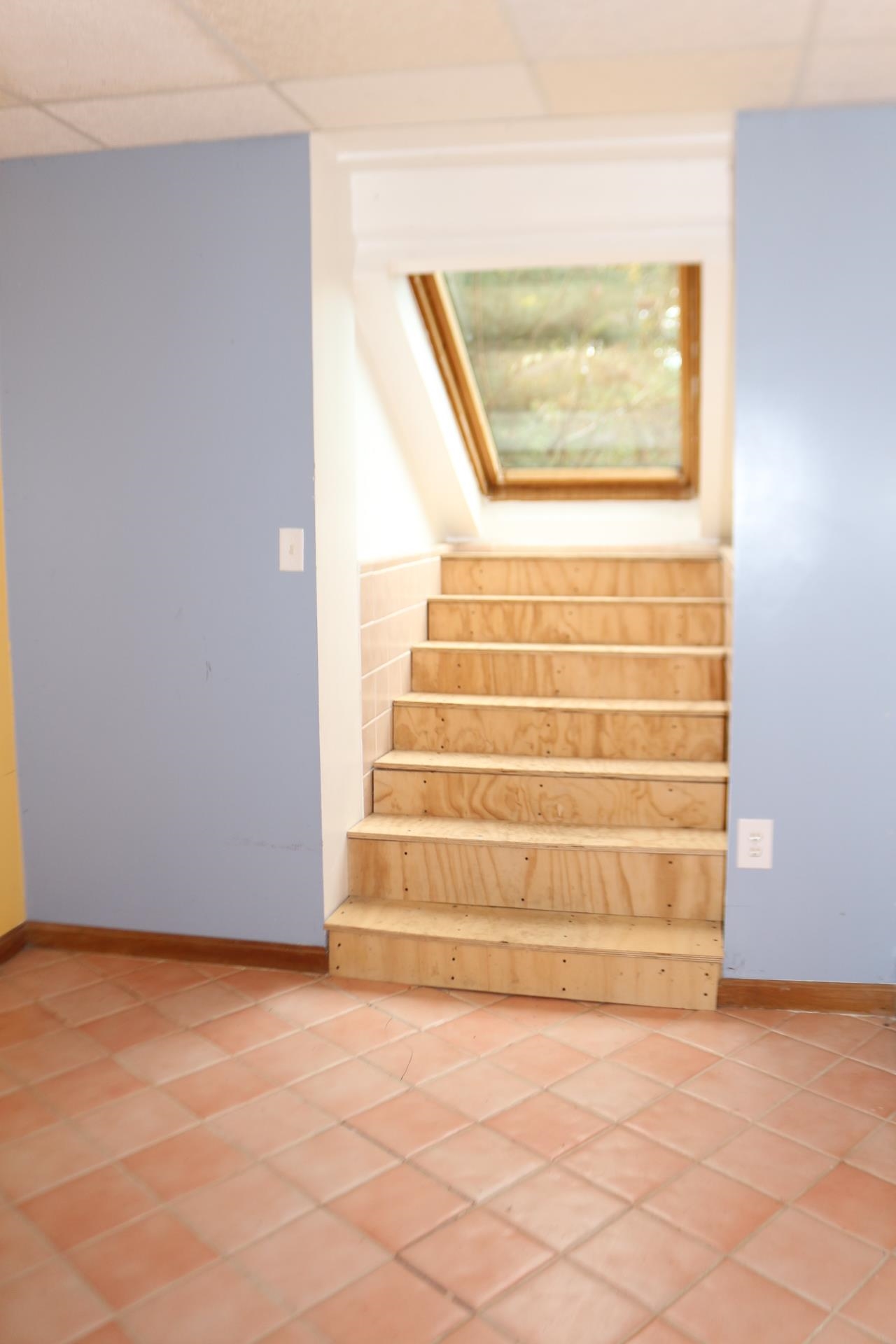 5 Clyde Road, Unit C5 Derry, NH 03038 - Photo 35 of 40