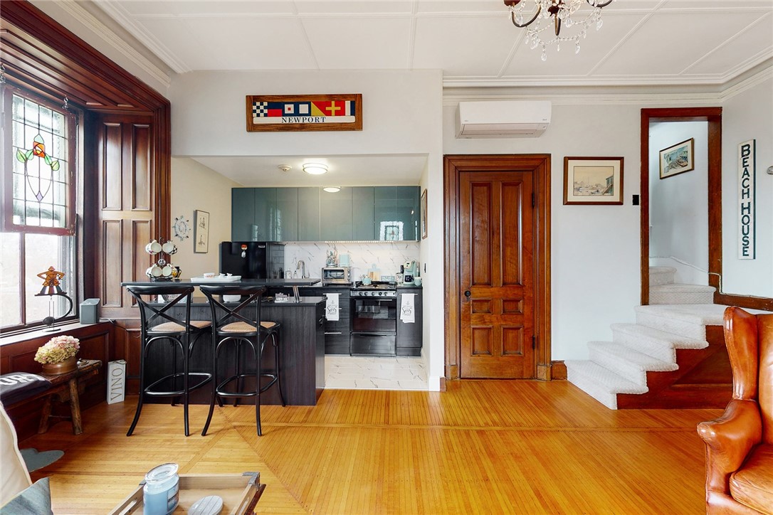 50 Old Beach Road, Unit 6 Newport, RI 02840 - Photo 9 of 20 Gallery Image 9