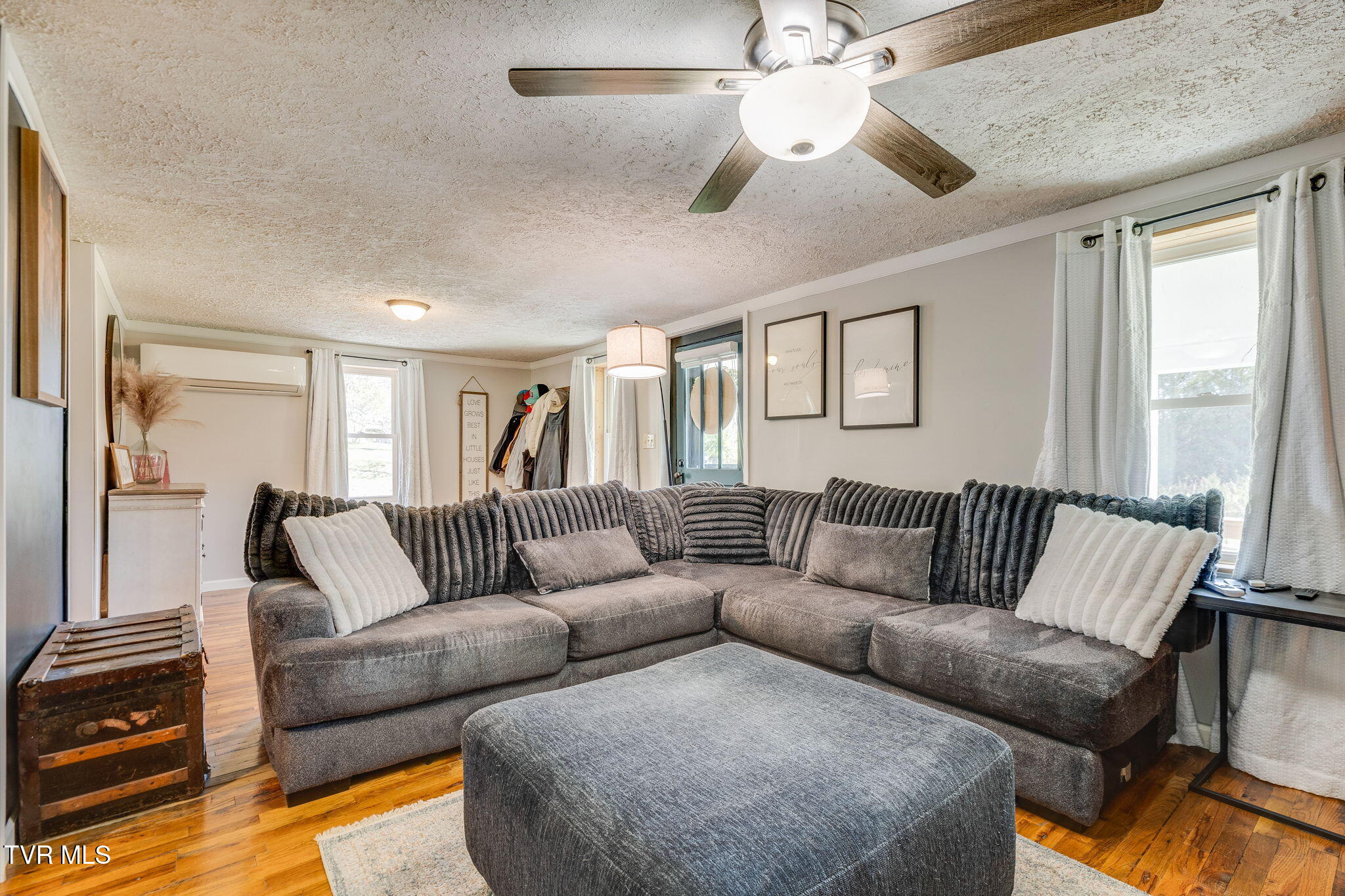 2537 Rye Cove Memorial Road Duffield, VA 24244 - Photo 10 of 25 010