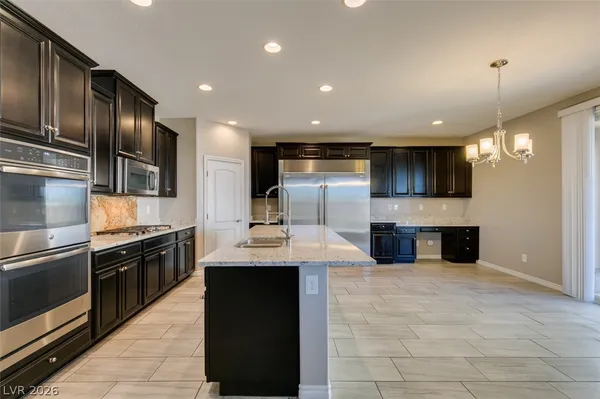 $5,994 | 12351 Champions Tour Drive, Las Vegas, NV 89141