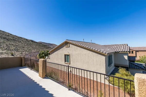 $5,994 | 12351 Champions Tour Drive, Las Vegas, NV 89141