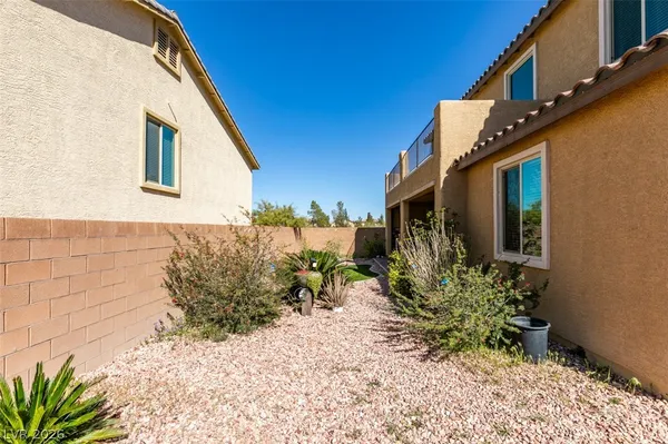 $5,994 | 12351 Champions Tour Drive, Las Vegas, NV 89141