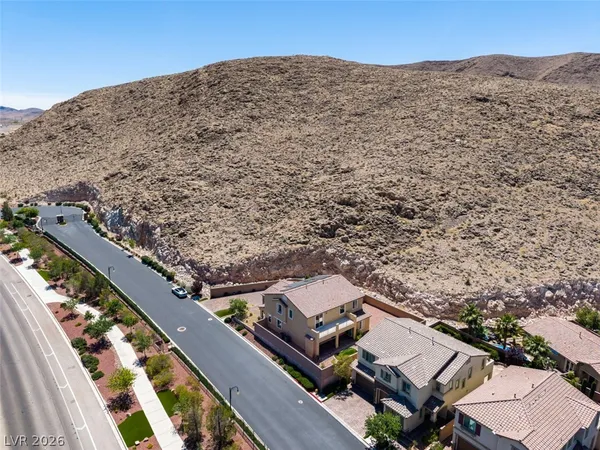 $4,589 | 12351 Champions Tour Drive, Las Vegas, NV 89141