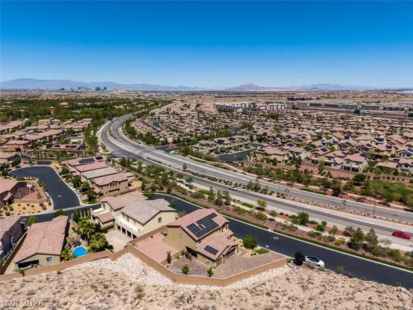 $4,589 | 12351 Champions Tour Drive, Las Vegas, NV 89141