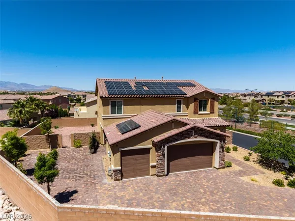 $4,589 | 12351 Champions Tour Drive, Las Vegas, NV 89141