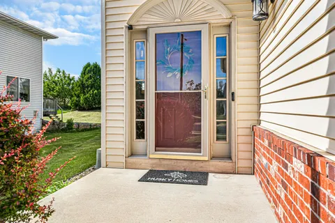 $395,000 | 2234 Buckingham Road, Stoughton, WI 53589