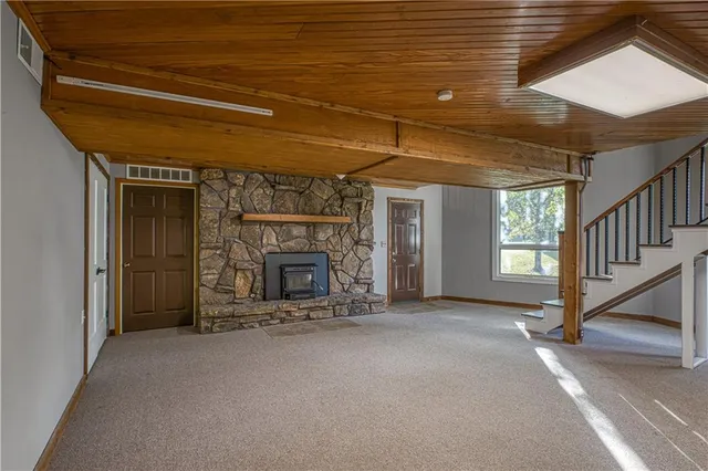 $344,900 | 1010 East 34th Street, Baxter Springs, KS 66713