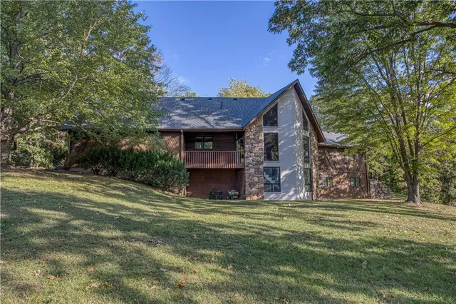 $344,900 | 1010 East 34th Street, Baxter Springs, KS 66713