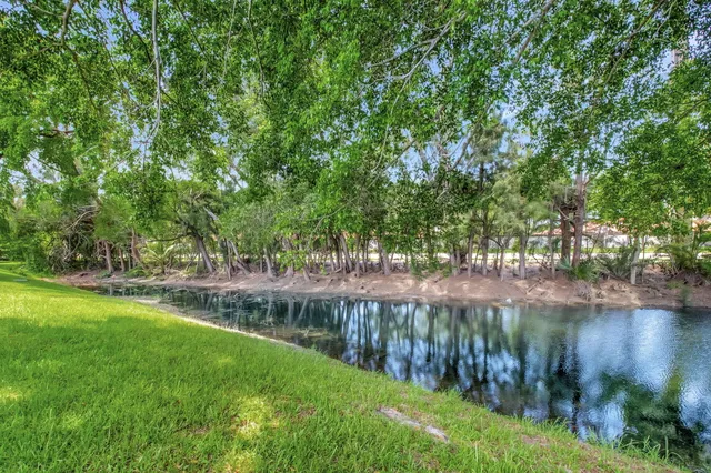 $258,000 | 14195 Campanelli Drive, Delray Beach, FL 33484