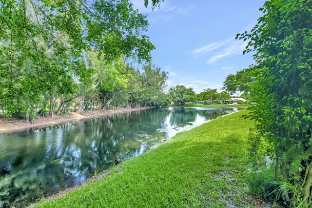 $258,000 | 14195 Campanelli Drive, Delray Beach, FL 33484
