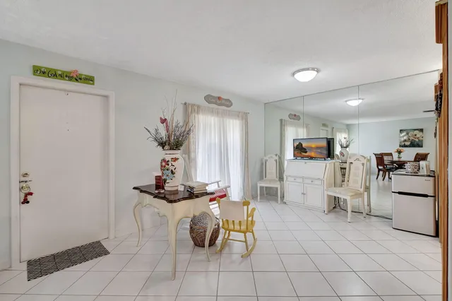 $258,000 | 14195 Campanelli Drive, Delray Beach, FL 33484