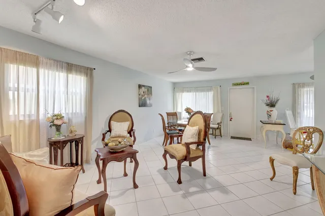 $258,000 | 14195 Campanelli Drive, Delray Beach, FL 33484