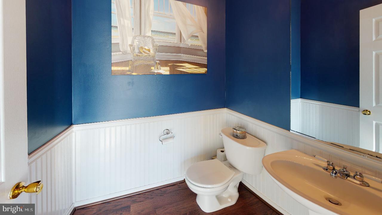 8709 Riverscape Court Odenton, MD 21113 - Photo 15 of 65 Half bath